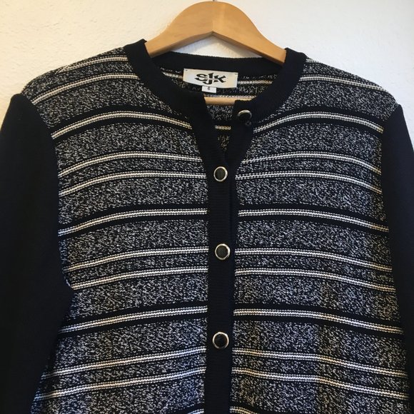 Vintage St. John Black/White Striped Knit Cardigan - Picture 4 of 7